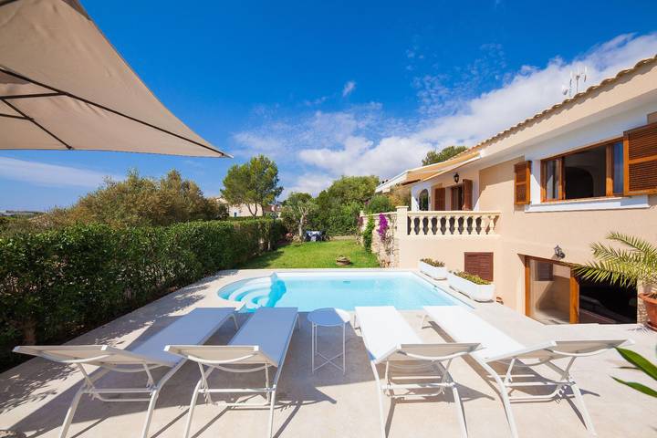 Finca für 6 Personen, mit Garten und Terrasse sowie Pool in Cala Mendia - 2