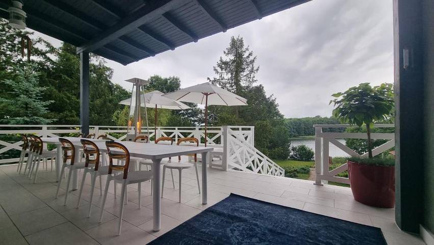 Ferienhaus für 31 Personen, mit Ausblick und Garten sowie Seeblick, mit Haustier - 1