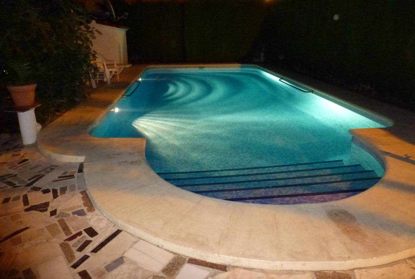 Casa familiar espacioso, Airco, piscina privada 5x10 m, playa 300m, Wifi gratis in Almadraba, Costa Blanca