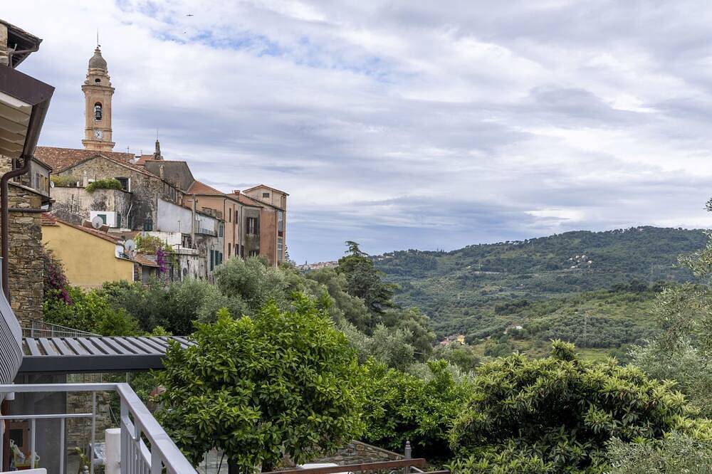 Peppina in Civezza, Riviera di Ponente