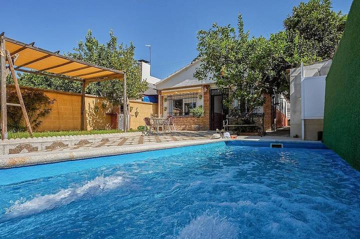 Villa für 10 Personen, mit Garten - 1