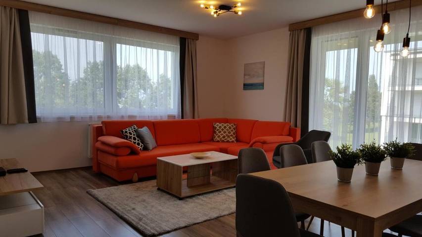 Ferienwohnung für 8 Personen, mit Ausblick und Garten sowie Seeblick in Balatonlelle - 2