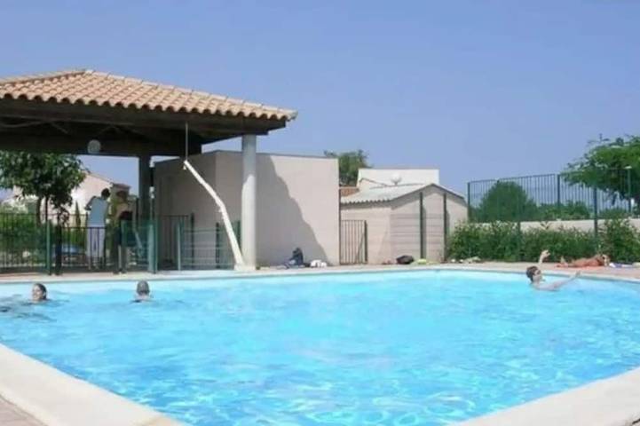 Maison de vacances pour 6 personnes, avec terrasse et piscine - 1