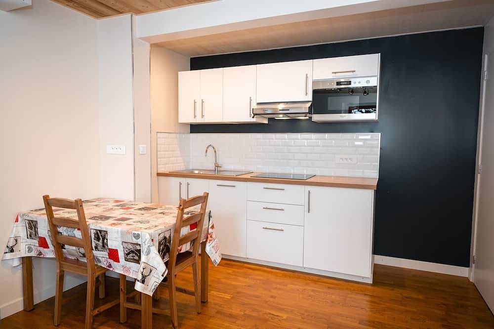 Entire apartment, Beautiful apartment near the slopes, comfortable on the resort of Les Rousses. in Lamoura, Parc naturel régional du Haut-Jura