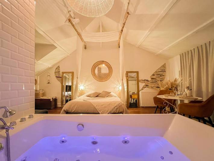 Chambre d’hôte pour 2 personnes, avec Jacuzzi