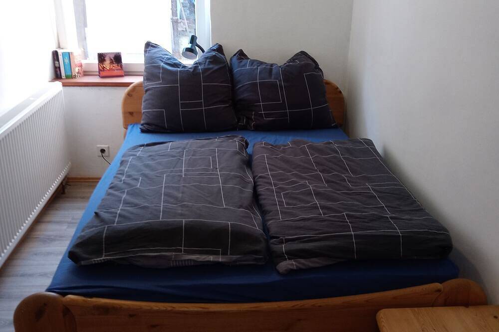 Ganze Wohnung, Ferienwohnung Baunatal - ruhiges Apartment am Ende einer Sackgasse in Baunatal, Hessisches Bergland