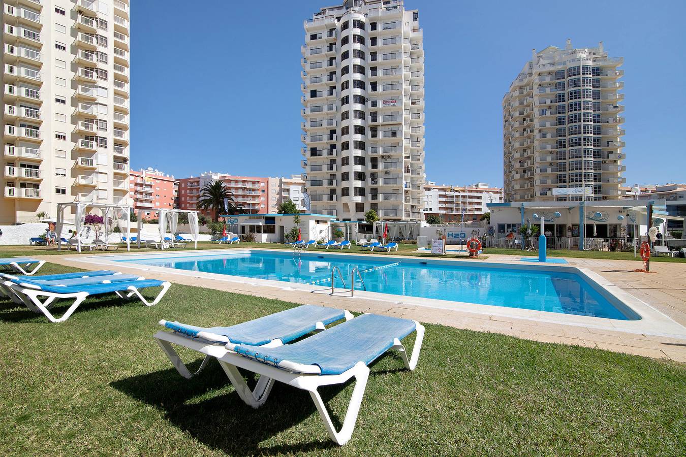 Vakantieappartement voor 4 Personen in Armação de Pera, Faro District