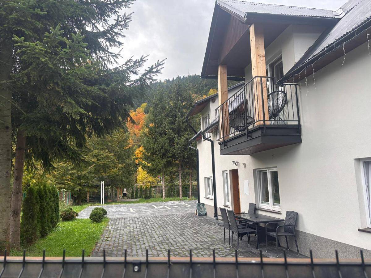 Domek nad Dunajcem in Krościenko nad Dunajcem, Karpaty (Polska)