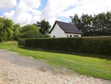 Ferienhaus für 3 Personen, mit Garten und Terrasse, kinderfreundlich in Stralsund Umland