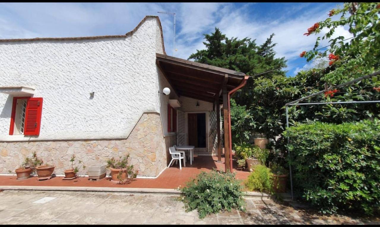 Two-Bedroom House in Marina di Pulsano, Pulsano