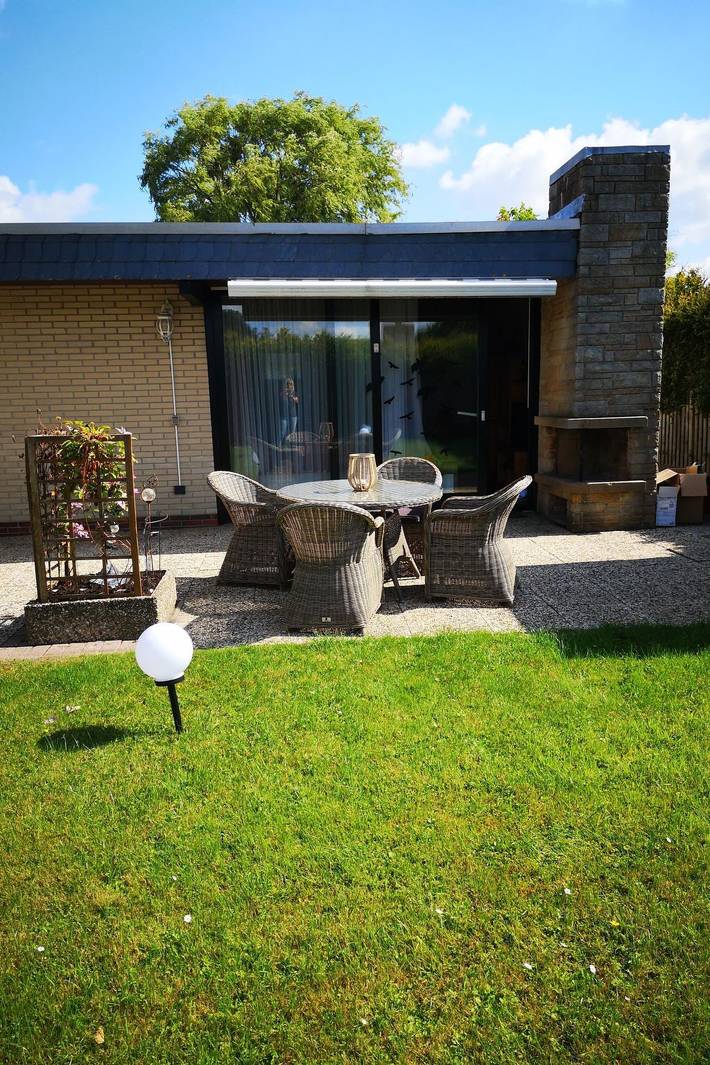 Bungalow für 4 Personen, mit Garten, mit Haustier in Tossens - 2