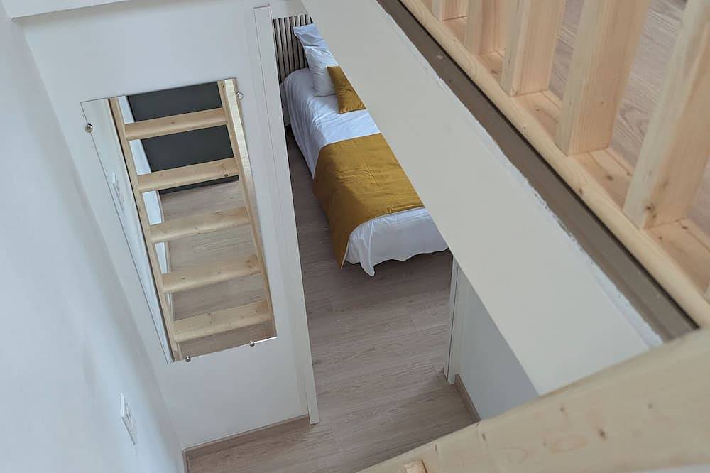 2 minutes from the Bassin d'Arcachon, new timber-frame extension with garden. in Audenge, Arcachon und Umgebung