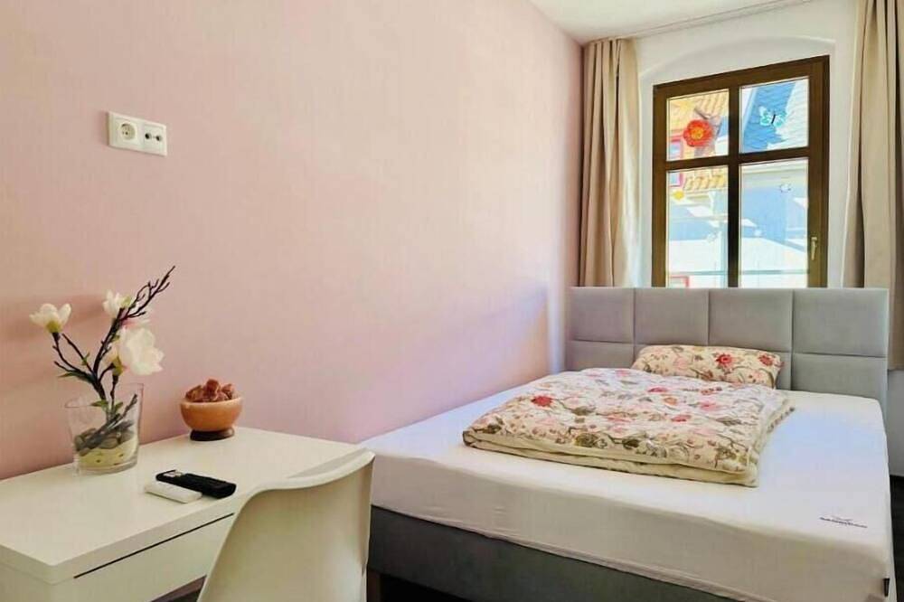 Ganze Wohnung, Apartmenthaus Döbeln Zentrum : Apartment mit Balkon in Döbeln, Chemnitz und Umgebung