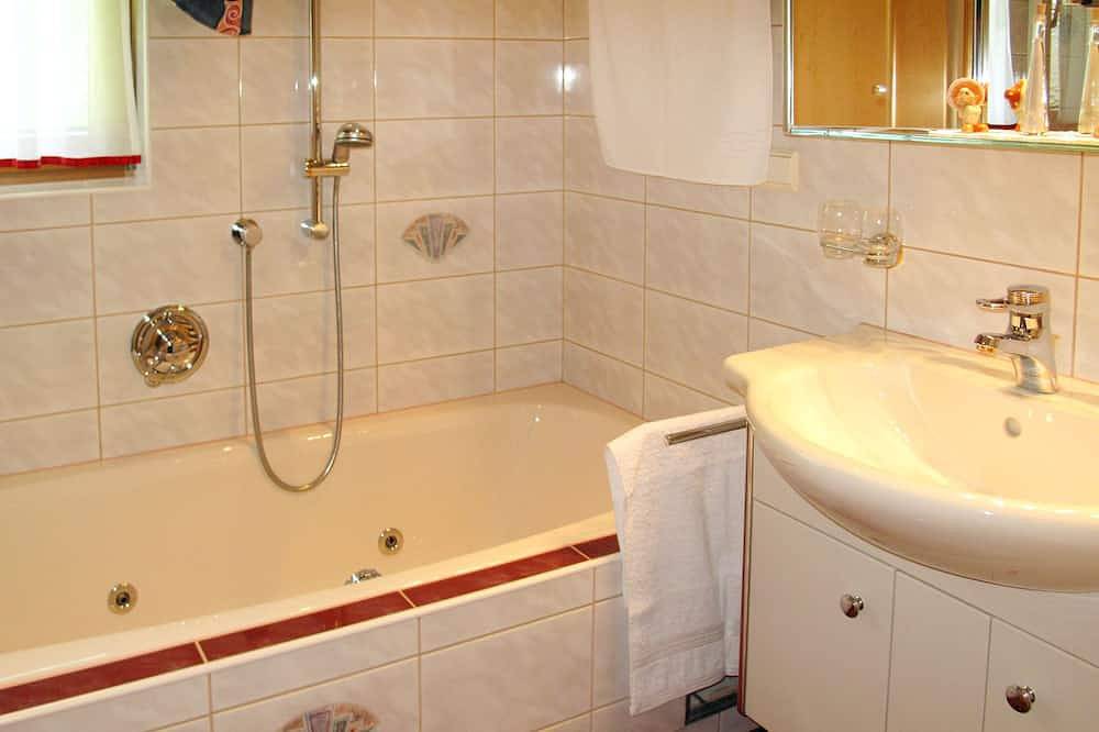 Ganze Wohnung, Wildauer in Tuxer Alpen, Zellberg