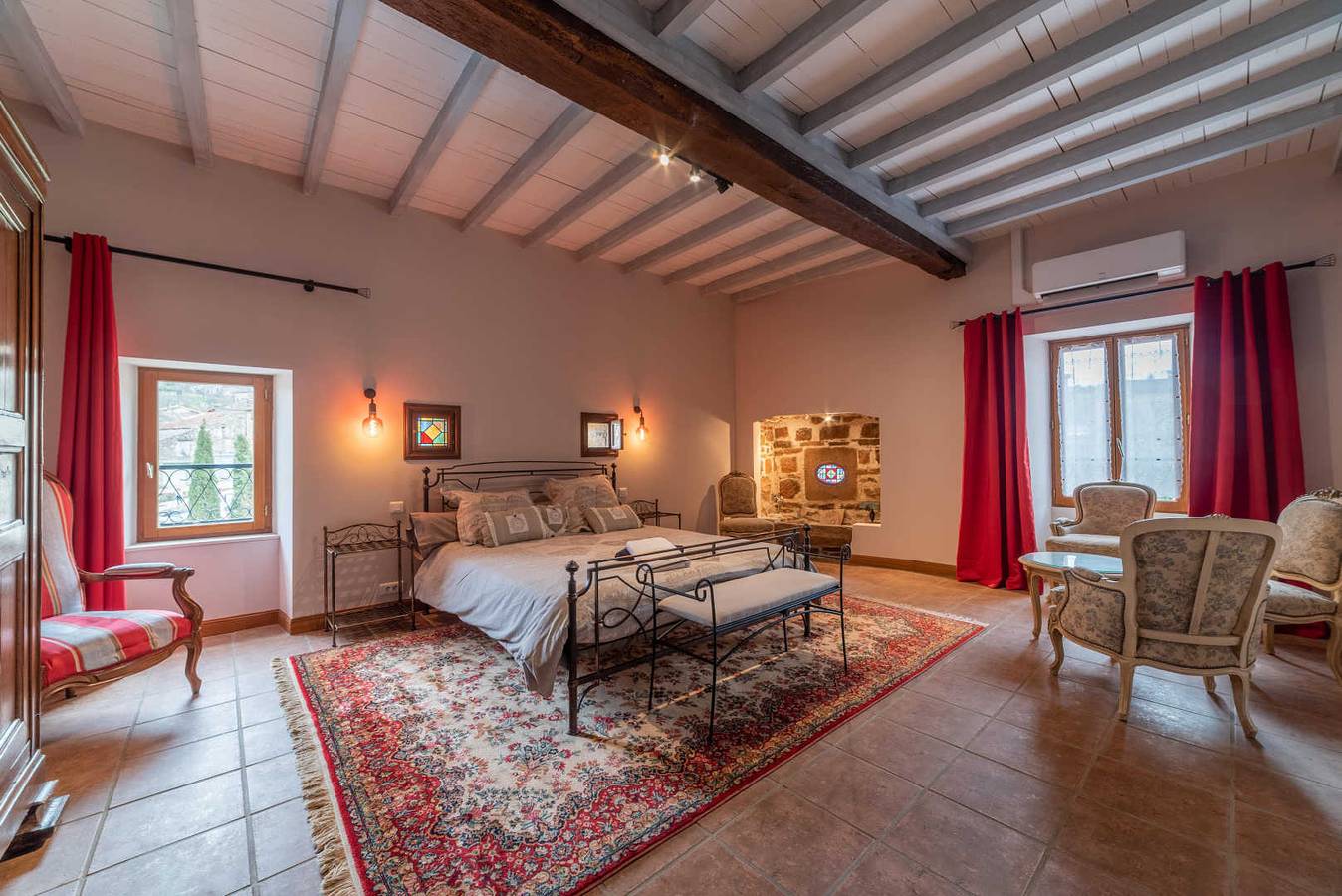 Gîte für 12 Personen mit Terrasse in Les Cabannes (Tarn), Albi und Umgebung
