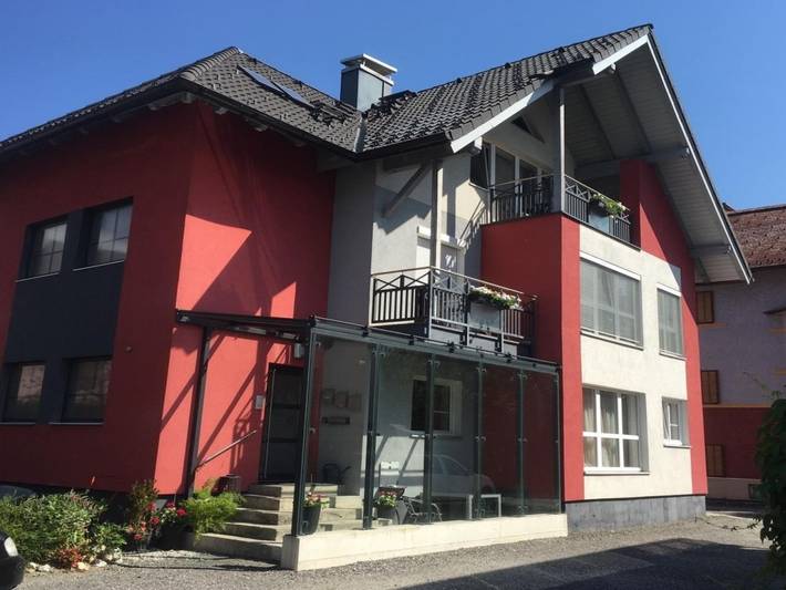 Ferienwohnung für 4 Personen, mit Balkon und Garten