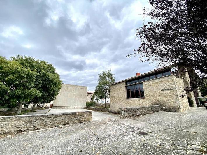 Casa rural para 6 personas, con Balcón y Terraza además de Jardín y Vistas en Cuenca de Pamplona