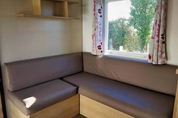 Camping pour 4 Personnes dans Déols, Région de Châteauroux, Photo 3
