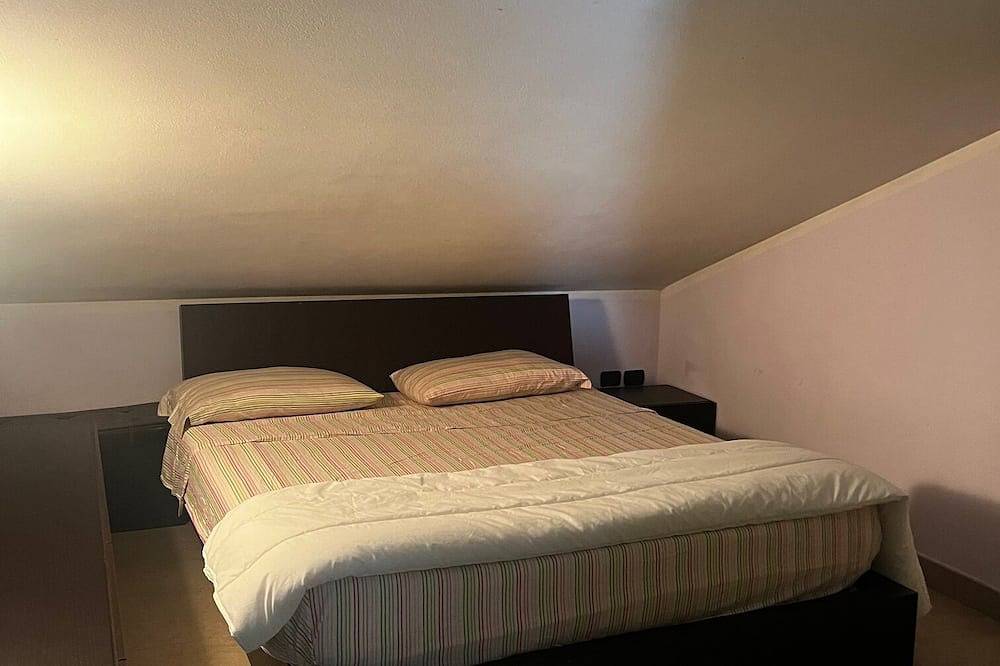 Appartamento intero, Modern Countryside Condo with Views in Montespertoli, Firenze e dintorni