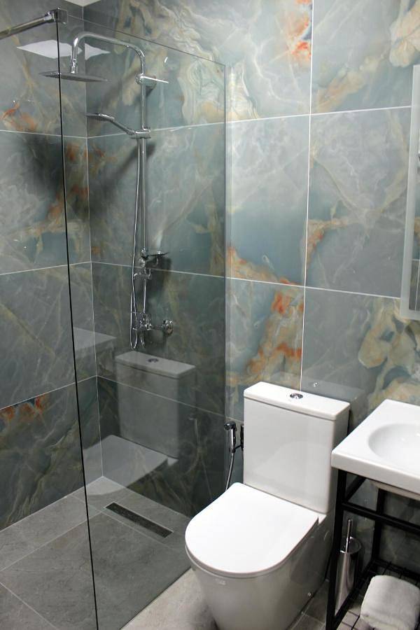 Maison d’hôte pour 2 personnes, avec terrasse et jardin dans Gjirokastër - 4