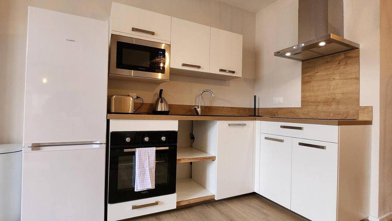 Appartement entier, Les Appartements de Louis Spacieux-centre ville-mairie in Limoges, Région de Limoges