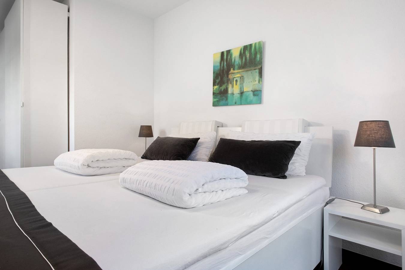 Apartamento entero, Apartamento 'Ferienwohnung Whg 2' con terraza privada, jardín privado y Wi-Fi in Kressbronn, Region Bodensee-Oberschwaben