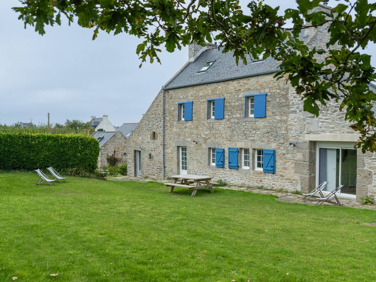 Maison de vacances avec jardin près de la plage de Lampaul in Lampaul-Ploudalmézeau, Région de Brest