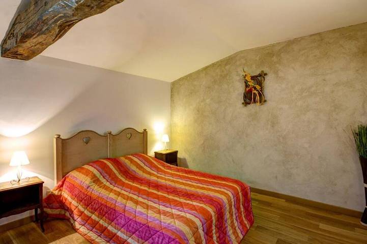 Gîte pour 6 personnes, avec jardin, animaux acceptés à Panissières - 4