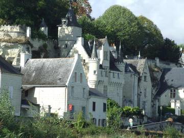 Maison d’hôte pour 2 personnes, avec terrasse à Souzay-Champigny