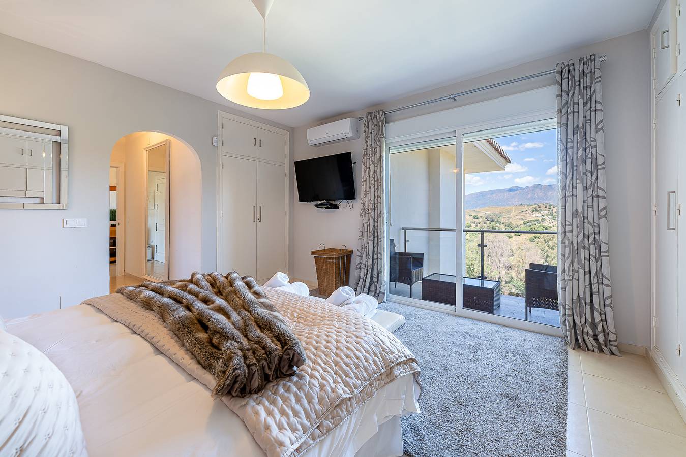 Stunning  6 Bed Villa Private Pool  Mijas Golf in Mijas Golf, Mijas