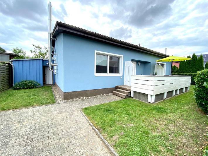 Bungalow für 6 Personen, mit Terrasse und Garten