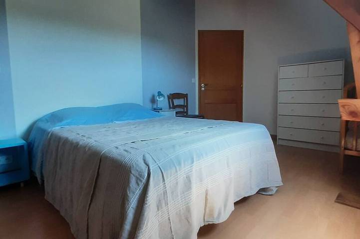 Location de vacances pour 10 personnes, avec jardin, animaux acceptés à Cuzance - 4