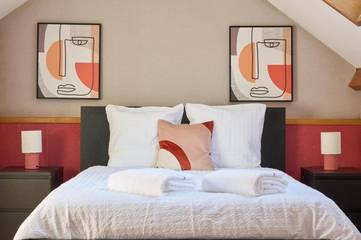 Location de vacances pour 8 personnes, avec jardin et terrasse à Brunoy