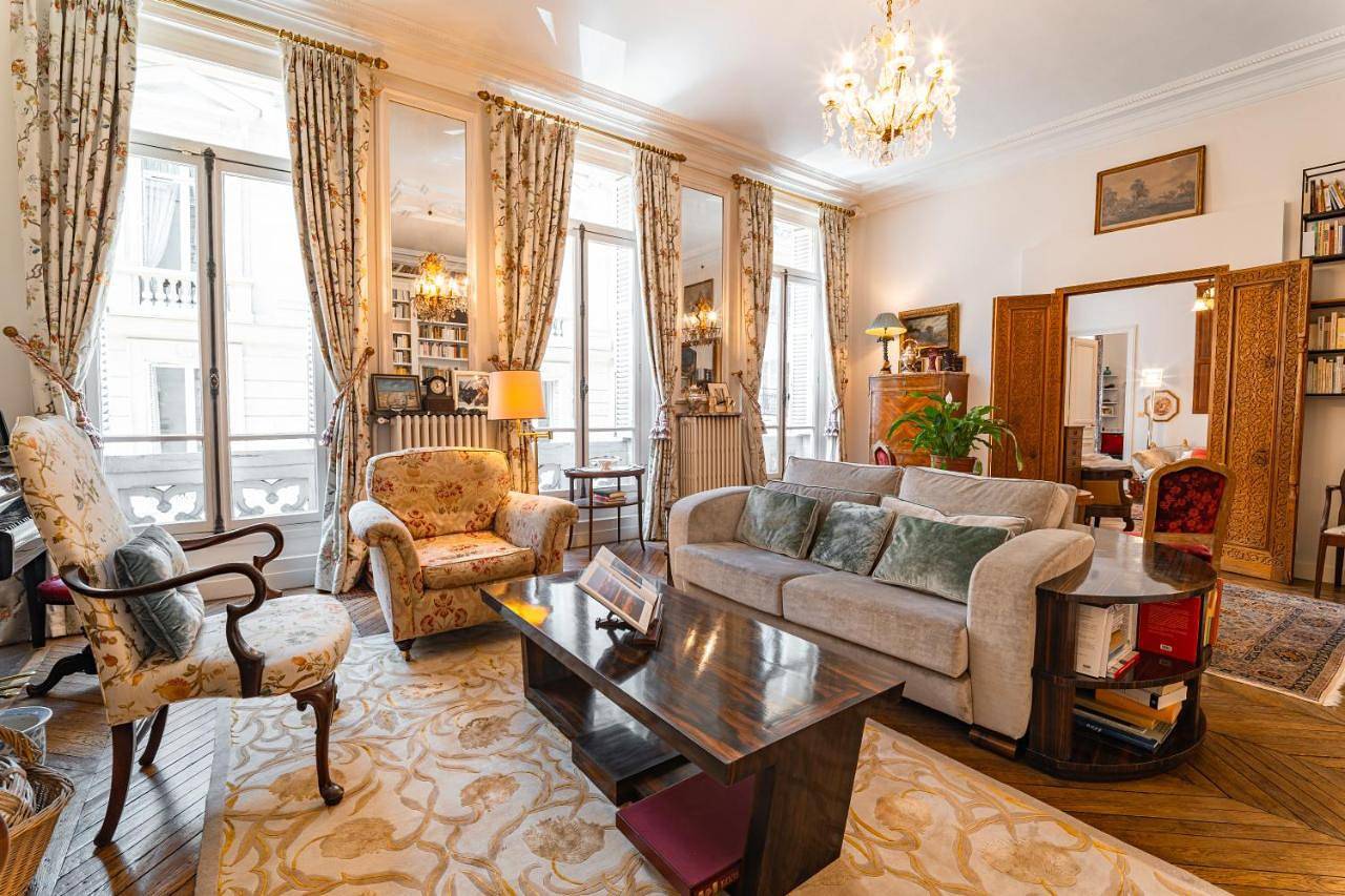 Two-Bedroom Villa in Paris, Ile de France