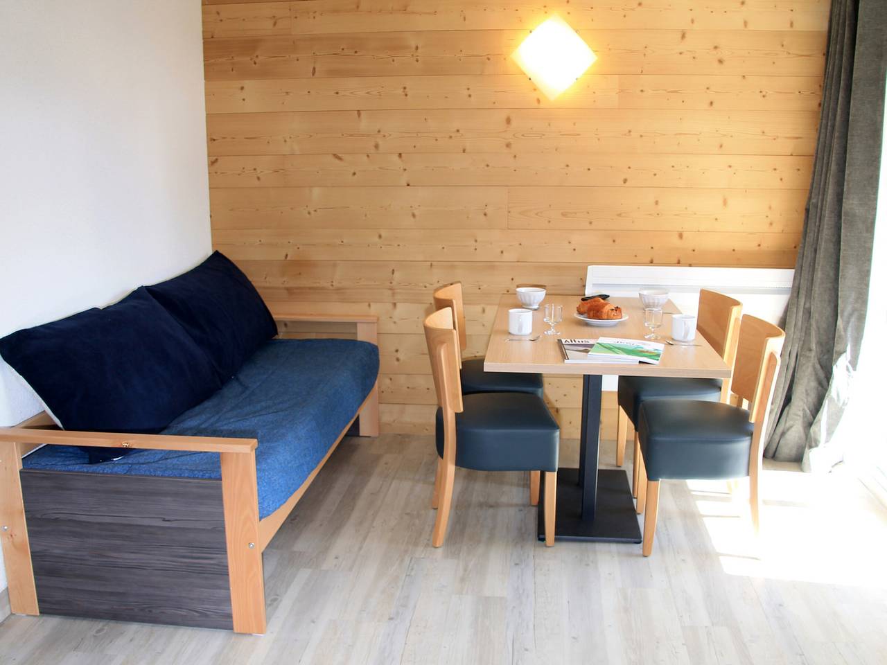 Apartamento entero, Apartamento renovado cerca de remontes, mascotas permitidas in Briançon, Serre Chevalier