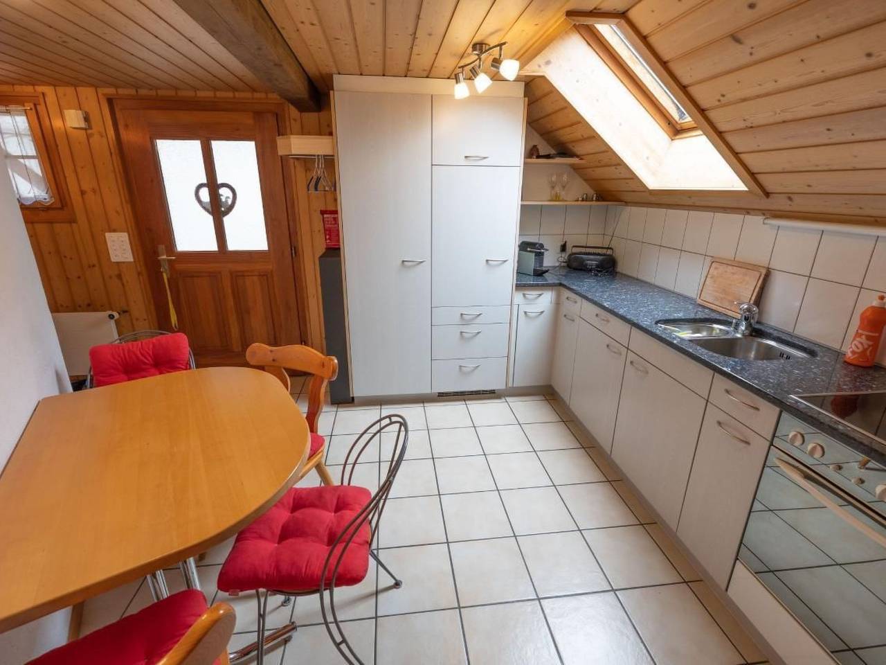 Ganze Wohnung, Muessache in Dürrenroth (Westalpen), Kanton Bern
