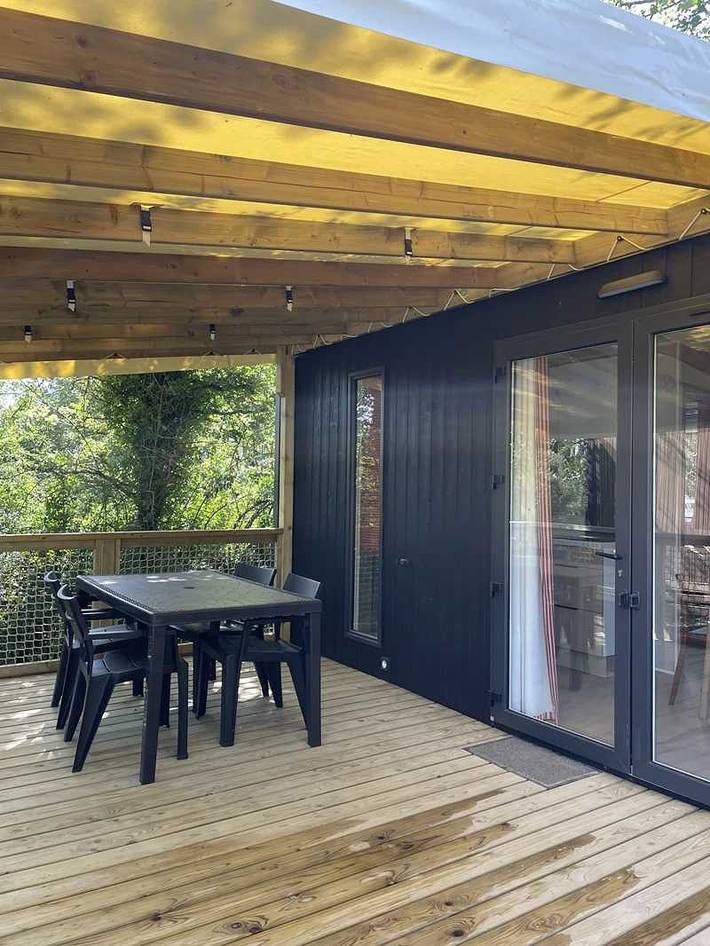 Mobil home pour 4 personnes, avec jacuzzi ainsi que bassin pour enfant et sauna à Apremont - 2