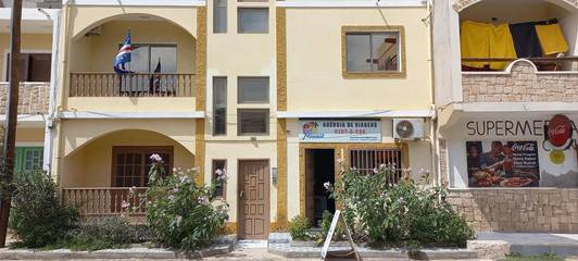 Gîte pour 2 personnes, avec jardin ainsi que terrasse et vue dans Sal Rei