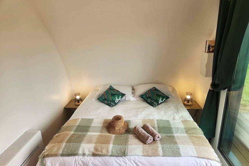 Ganze Wohnung, Studio-Ecolodge  2P-Ensuite mit Bad in Baden, Côte des Mégalithes