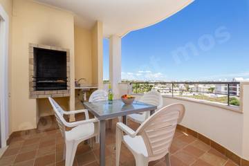 Apartment for 6 People in Santa Maria, São Gonçalo de Lagos, Photo 4