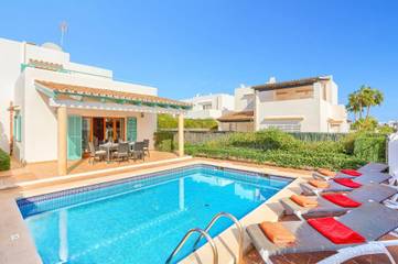Villa in Cala Serena, Santanyí für 6 