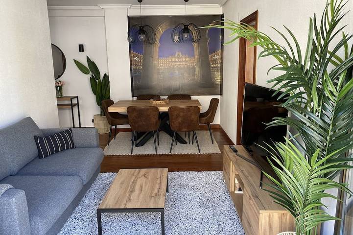 Apartamento de vacaciones para 8 personas, con balcón - 1
