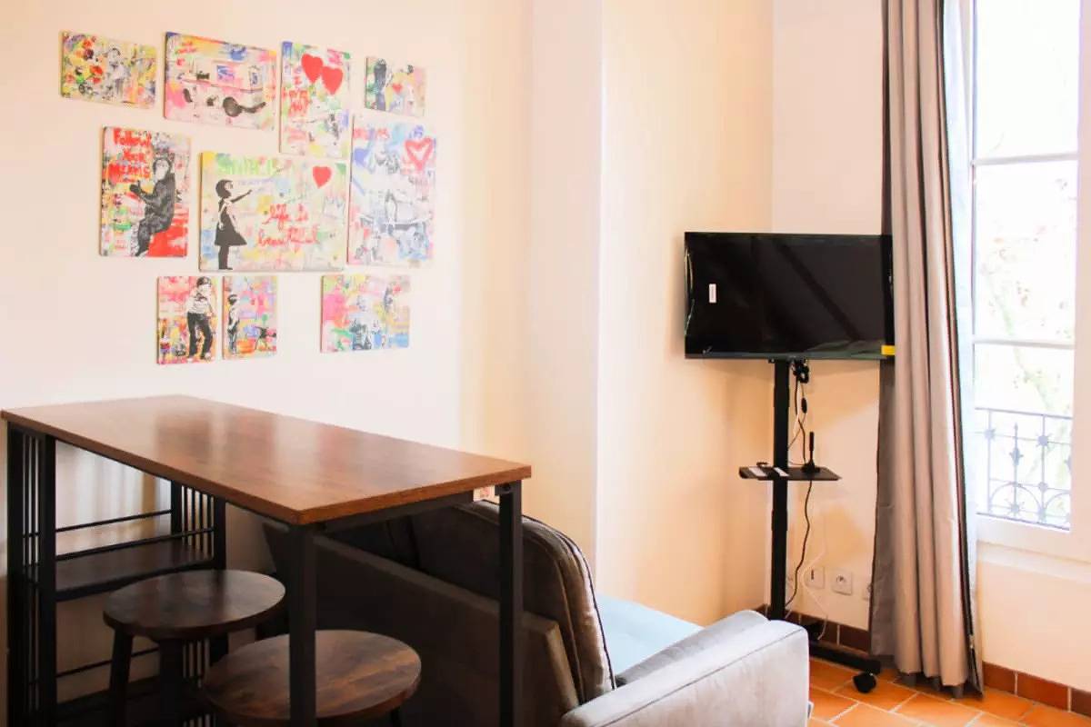 Appartement entier, Appartements pour 2 Personnes in Bagneux, Hauts-de-Seine