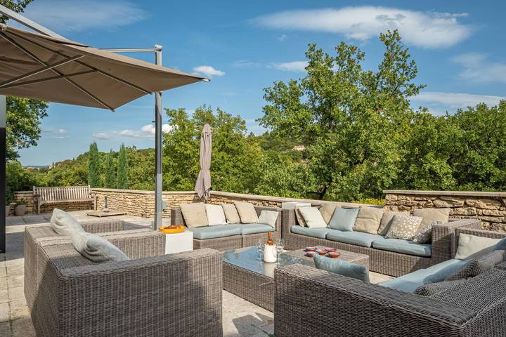 Location de vacances pour 12 personnes, avec jardin et piscine, adapté aux familles à Ménerbes - 3