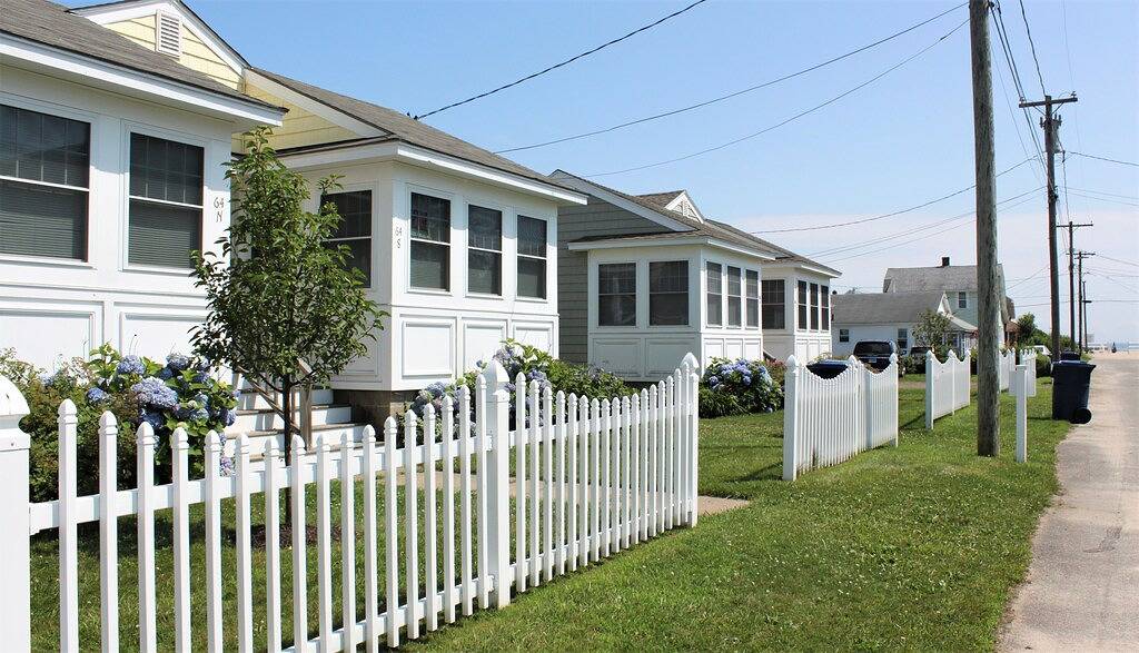 Bleiben Sie nur wenige Schritte von einem wunderschönen Privatstrand in Old Lyme entfernt! in Old Lyme, Connecticut