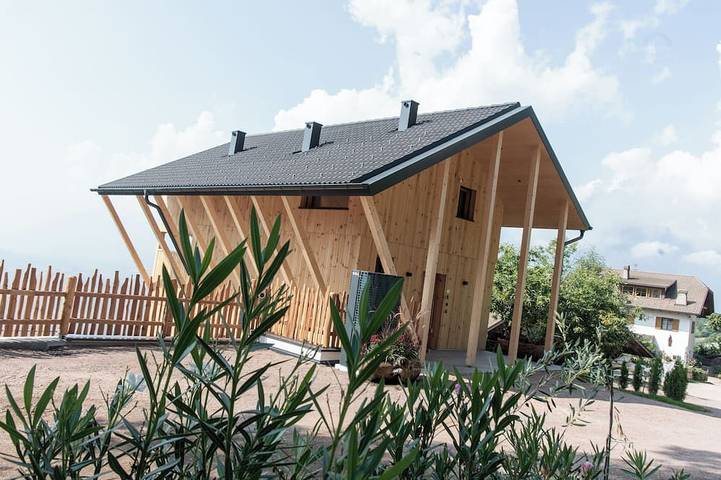 Ferienwohnung für 6 Personen, mit Whirlpool und Sauna sowie Garten