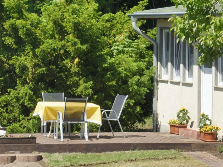 Bungalow für 3 Personen, mit Terrasse und Garten