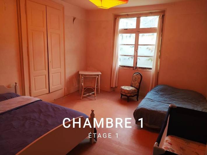 Location de vacances pour 15 personnes, avec terrasse ainsi que jardin et vue dans Thermes d'Allevard - 3