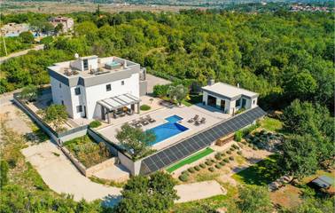 Ferieudlejning til 12 Personer i Imotski, Split-Dalmatien, Billede 1