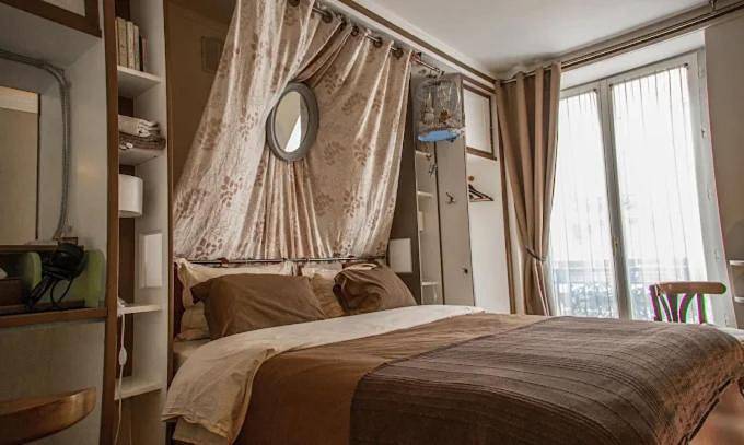 Ganze Ferienwohnung, Cédric Accueille - Homestay Paris in 10e Arrondissement, Paris